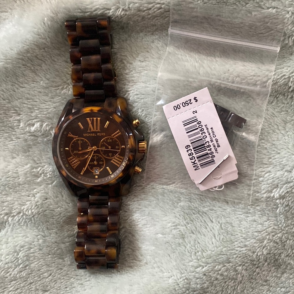 NWT Michael kors watch